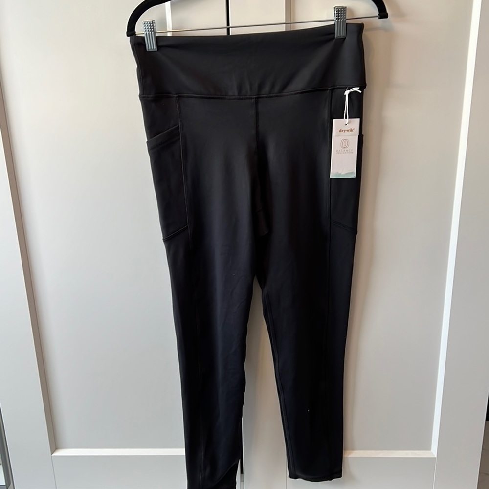 NWT Balance Collection workout pants